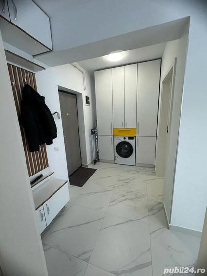 Inchiriez garsoniera Militari Residence - 3