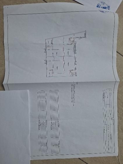 Inchiriez doua spatii comerciale , alaturate , de 173mp utili , fiecare - 8