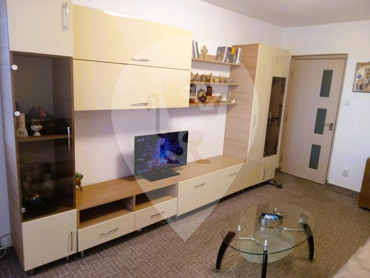 Apartament 3 camere circular - loc de parcare Grivitei  / Centru Civic - 1