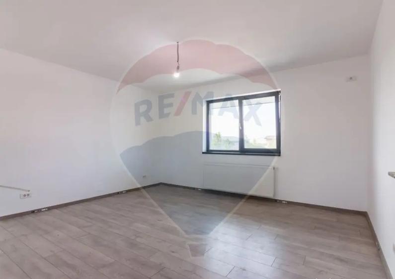 Vanzare Casa 4 camere, stil mediteranean,Domnesti - 4