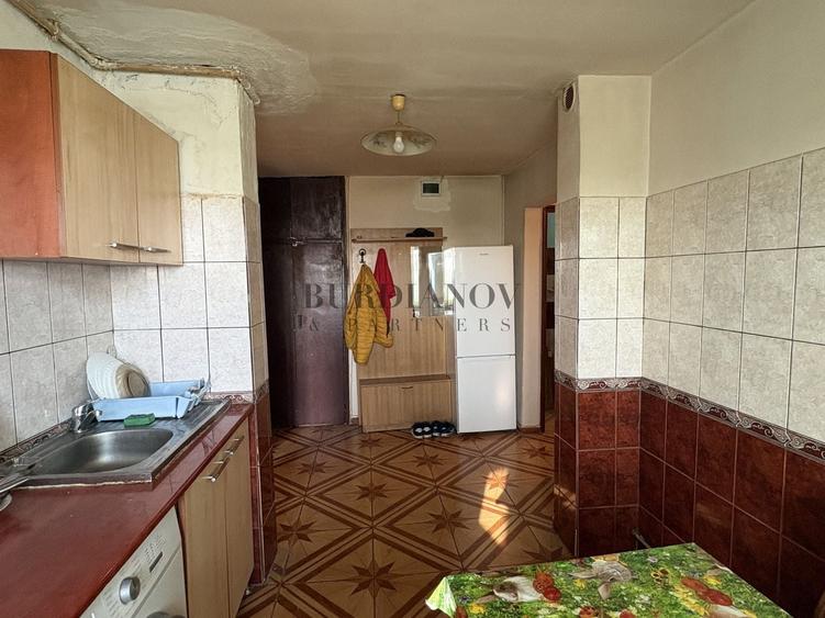 Apartament cu 3 camere - Centrală proprie - Metrou Apărătorii Patriei - 2