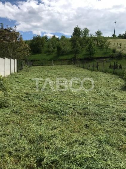 Teren de vanzare intravilan Sura Mare cu utilitati zona deosebita