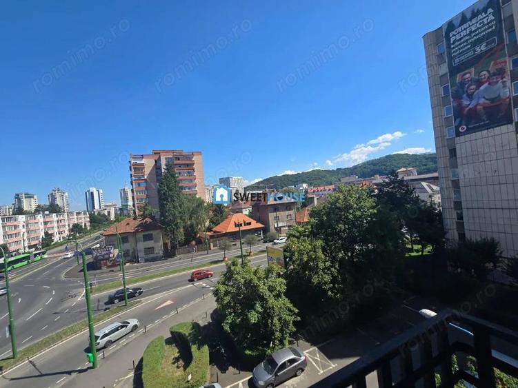 Apartament cu 3 camere de inchiriat Bdul Grivitei Brasov - 12