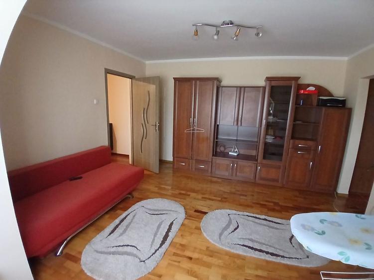 Inchiriez apartament 2 camera zona centrala Lugoj !Tel 0768472292 - 7