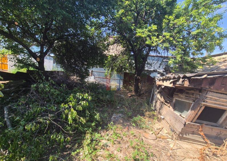 Teren 300 mp cu utilitati, deschidere 10 m, Chercea - 4