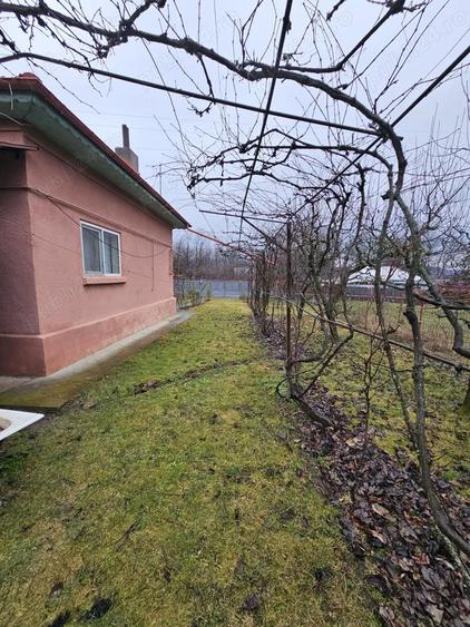 Casa ?i teren Valenii de Munte - 1