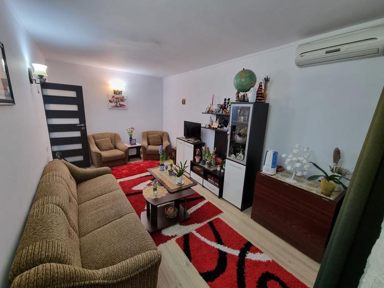 Central Ferdinand-apartament 4 camere decomandat cu gaze - 1