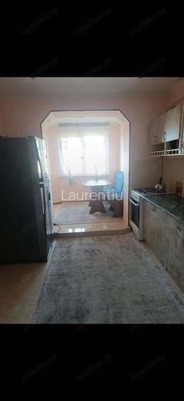 Apartament cu 3 camere zona Vlahuta Apartament cu 3 camere zona Vlahuta