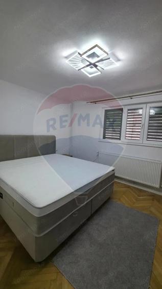 Apartament de inchiriat in cetatea Mediasului - 1