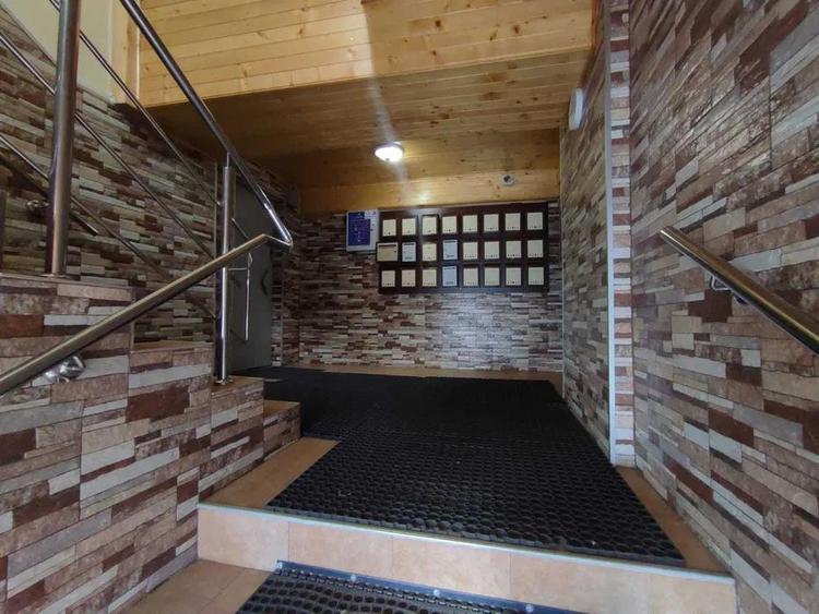 Apartament cu 4 camere decomandat în George Enescu