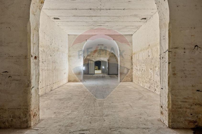 Spațiu comercial tip pivniță – zona Aradul Nou - 3