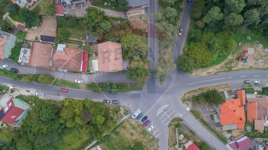 Apartament cu 3 camere in casa, curte proprie si garaj - 27