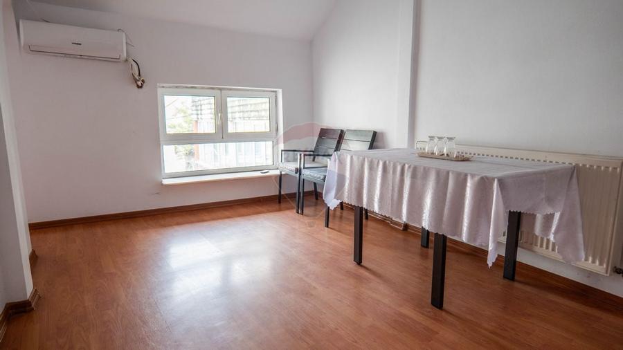 VILĂ MIXTĂ DE VÂNZARE – STRADA 1 DECEMBRIE 1918 - 38