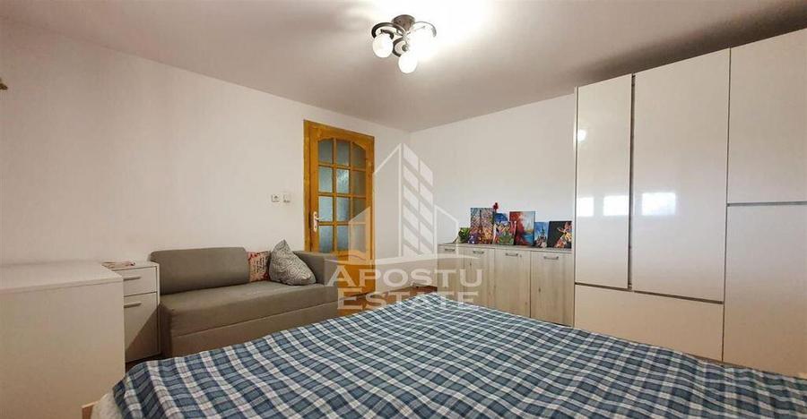 Apartament cu 4 camere Semidecomandat in zona Buziasului - 10