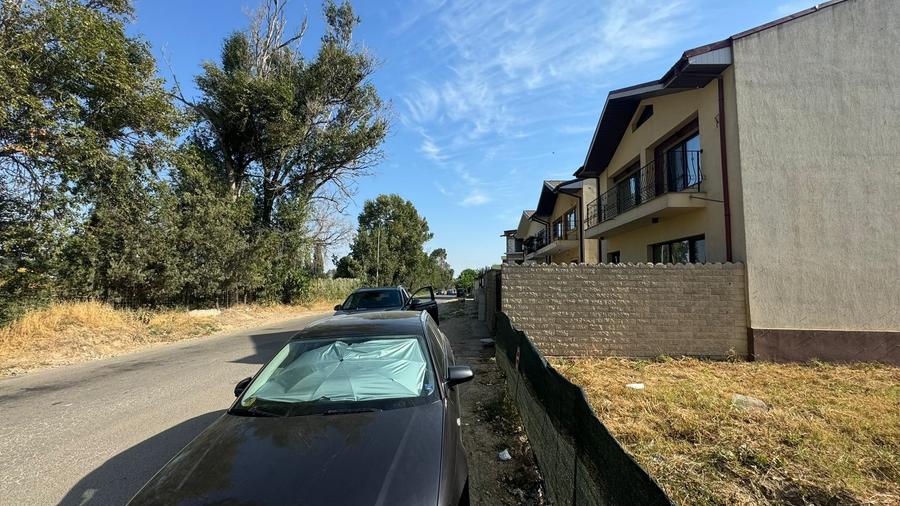 Două Terenuri de vanzare pe strada Constantin Bobescu, în Zona Baba Novac, Const - 5