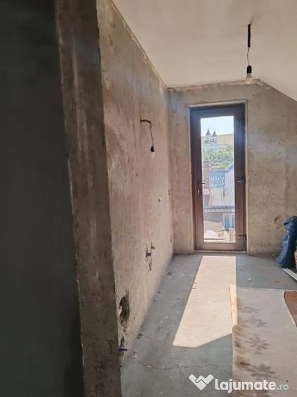 Vanzare casa cu etaj Satu Nou Muntenii de Sus - 3