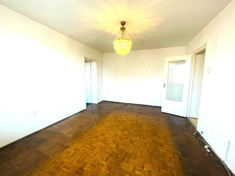 | Apartament 3 camere | 62 mp | Et intermediar | Grigorescu | - 1