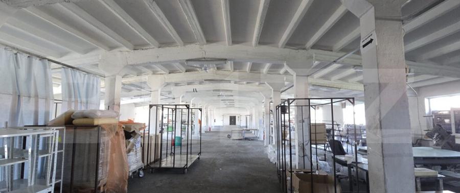 Hala produc?ie/depozitare, de vanzare, 2600 mp, zona Bari - 1