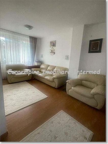 De inchiriat vila P+1E zona Kamsas - 2