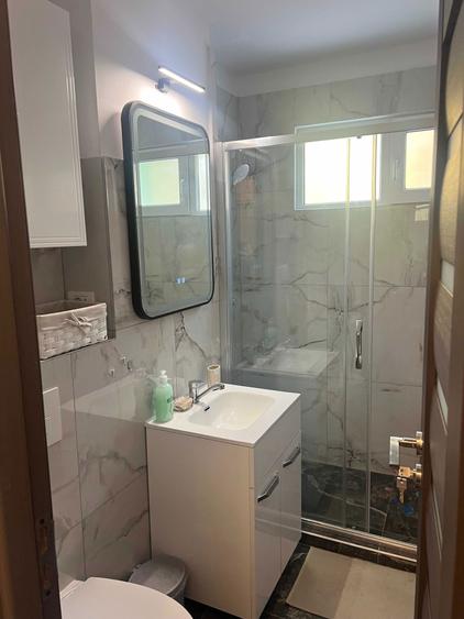 Proprietar, inchiriez apartament doua camere - 4