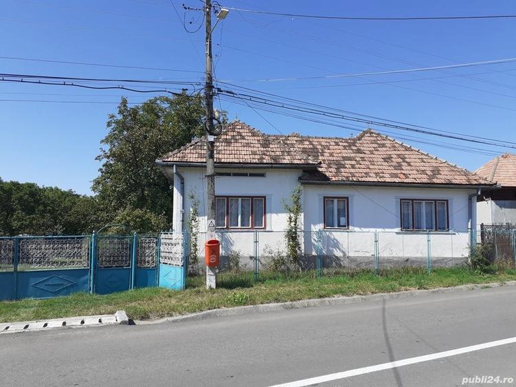 Casa cu teren ?i anexe - 2