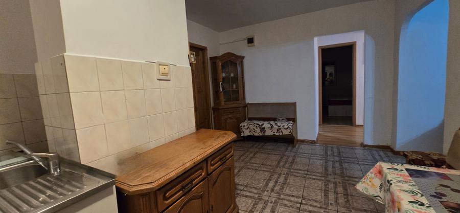Micro 2 Târgoviște,  închiriere apartament 3camere - 6
