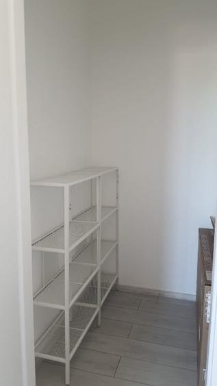 Apartament cu 3 camere decomandat, mobilat în Dobroești