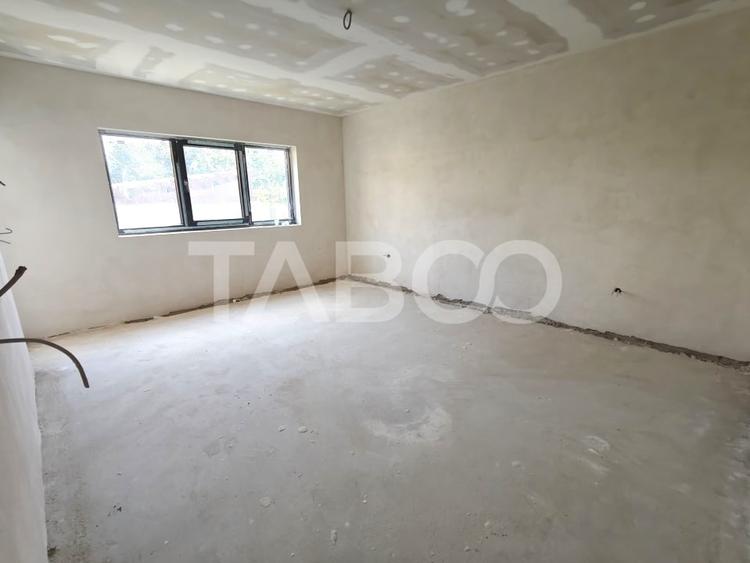 Apartament 3 camere 63 mp - geam la baie balcon - etaj 1 - parcare - 2