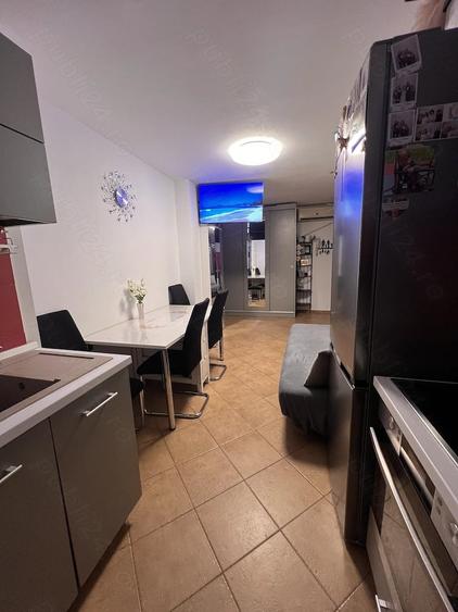 Apartament cu 3 camere mobilat si utilat - 1