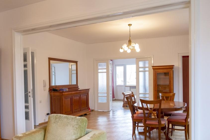 Apartament luminos, zona centrala - 3