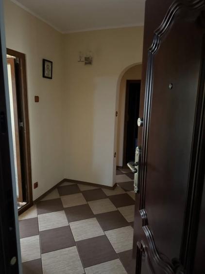 Mobilat. Apartament 2 camere conf.1 decomandat, Dorobantilor, etaj 3/4 - 11