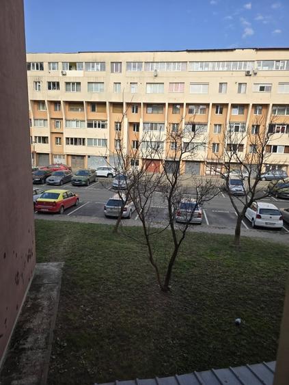 Apartament cochet zona Poliția locală - 6