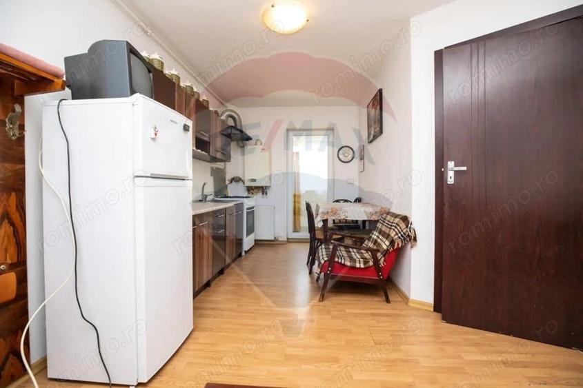Apartament cu o camera de inchiriat in zona Parneava - 4
