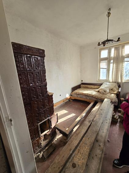 CASĂ DE VÂNZARE CU 3 CAMERE IN ZONA BUCUREȘTI-NOI -PARCUL BAZILESCU SEC.1 - 20