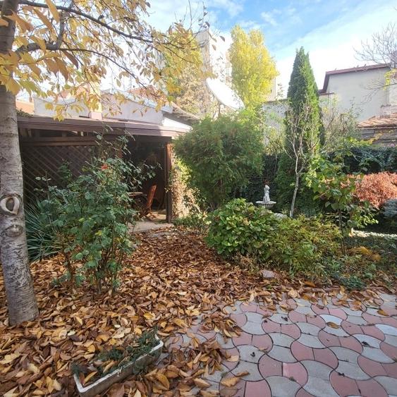 Vila boiereasca, superba, strada, linistita, nelipita de vreun alt imobil - 6