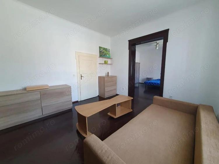 Casa 3 camere, zona Dambovi?a. - 12