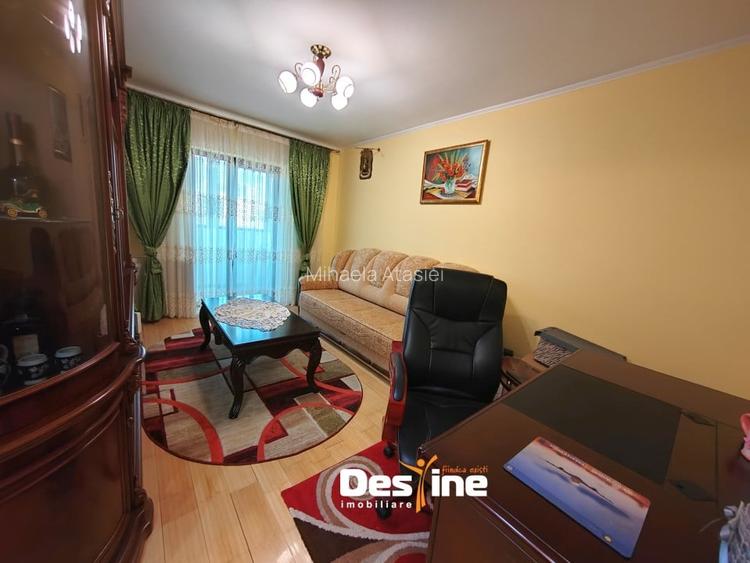 Apartament cu 2 camere decomandat, mobilat în Aleea Tudor Neculai Apartament cu 2 camere decomandat, mobilat în Aleea Tudor Neculai
