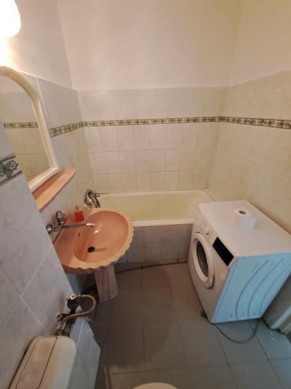 3 camere, intre Gara de Nord si Basarab, B-dul Dinicu Golescu, nr 39 - 4