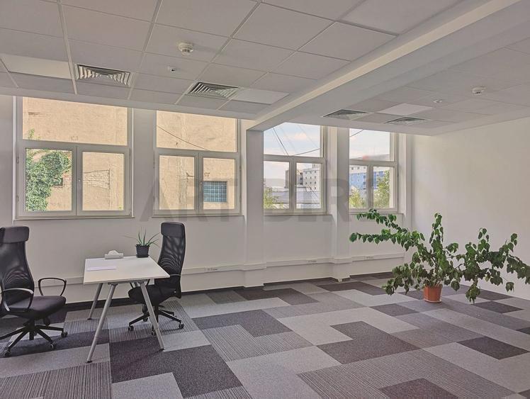 Zero comision, 83-108mp birou move in-ready, Buzesti, 1 minut metrou - 3