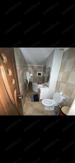 Inchiriez apartament cu 2 camere - 1