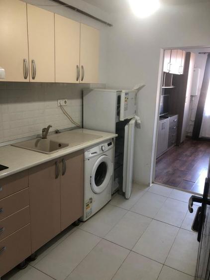 Inchiriez camera de camin, (zona liceul de politie) utilata, mobilata - 1