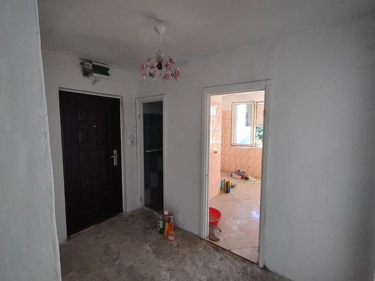 4 camere decomandat - Sos. Alexandria 15 - 8