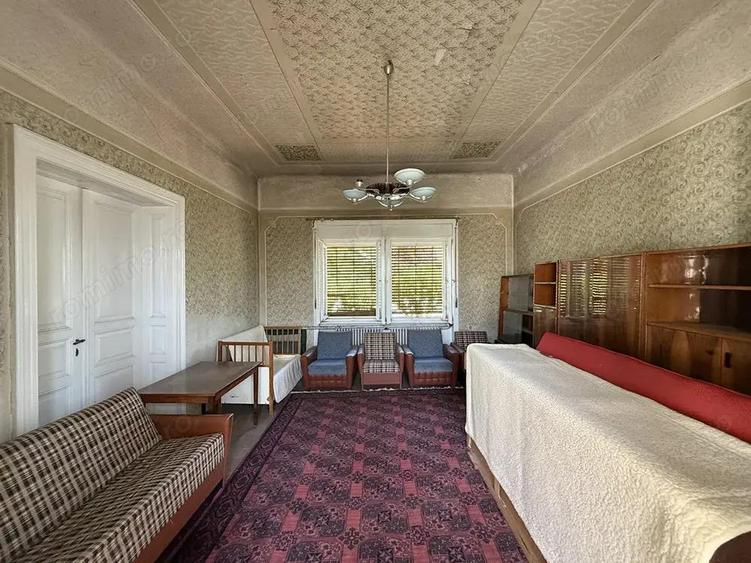 Casa solida in inima orasului Salonta - IMOBIHOR - 11