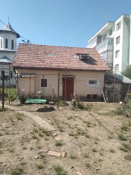 Vand casa an cartier combinat - 1