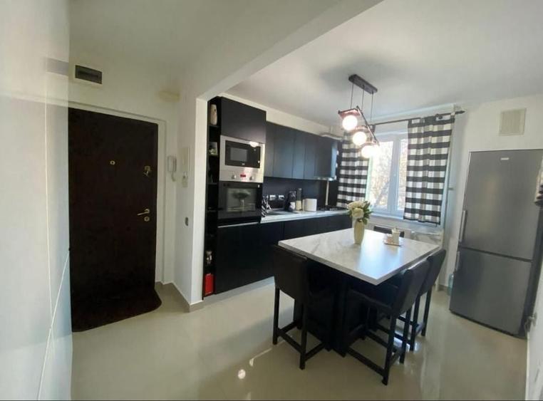 AP. 3 CAMERE 1 MAI, LOC PARCARE, MOBILAT MODERN, METROU 2 MINUTE - 6