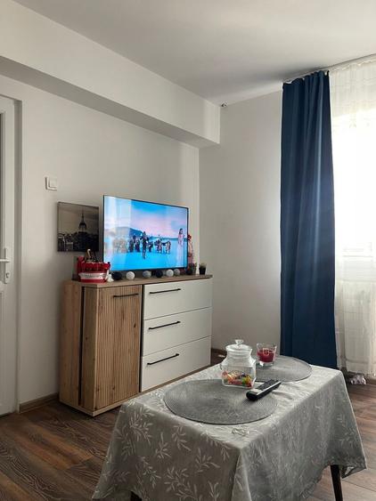 Inchiriez ap 2 camere decomandat - 4