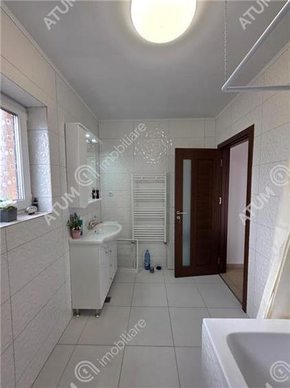 Casa individuala cu 5 camere si curte proprie in cartierul Tineretului - 15