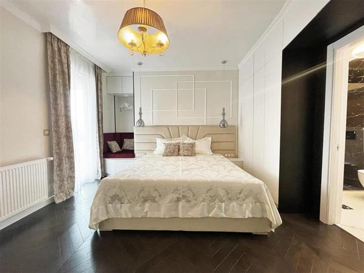 Inchiriere apartament 3 camere de LUX Central- zona The Office - 13