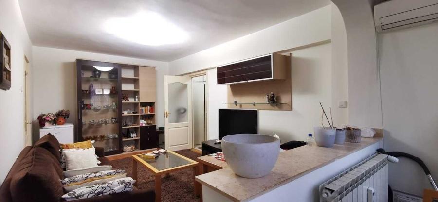 Apartament cu 2 camere semidecomandat în Basarabia