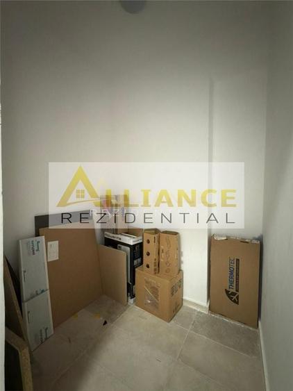Apartament cu 2 camere decomandat, mobilat în Metalurgiei